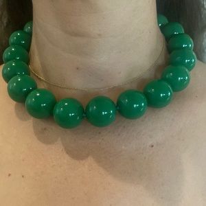 Green pearl chunky choker w/ magnetic jewel clasp